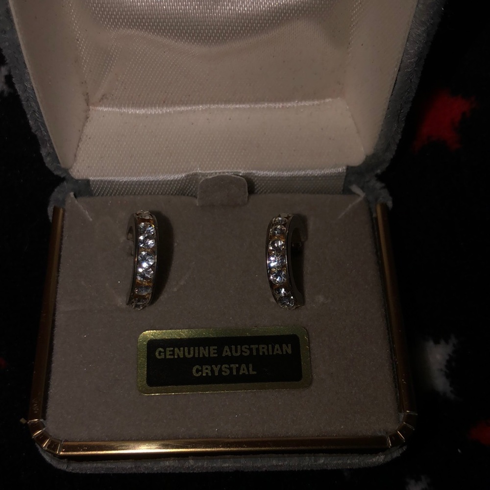 Ear ring
